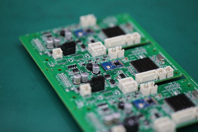 SMT貼片加工中的散料問題有哪些？SMT貼片加工散料問題的成因、影響及解決方法